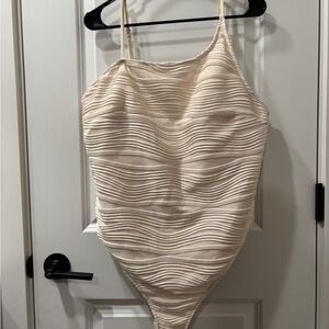 Wavy Cream Women’s One Piece